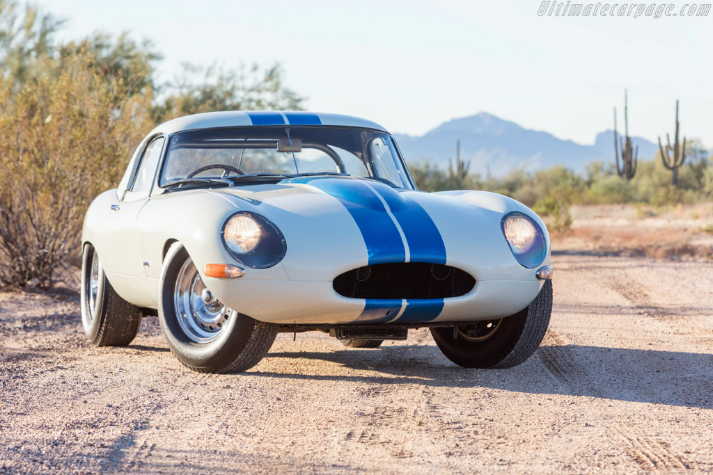 Click here to open the Jaguar E-Type Lightweight Roadster gallery
