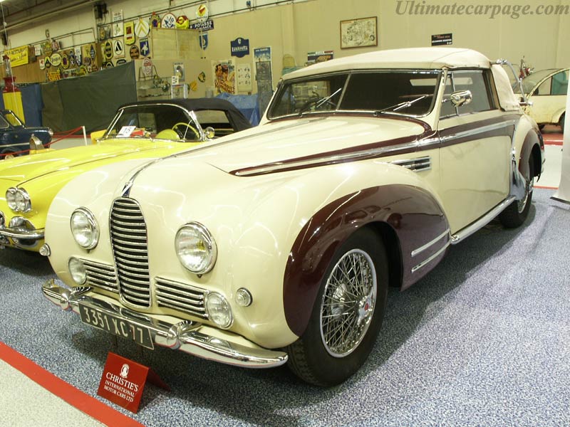 Click here to open the Talbot Lago T26 Record Chapron DHC gallery