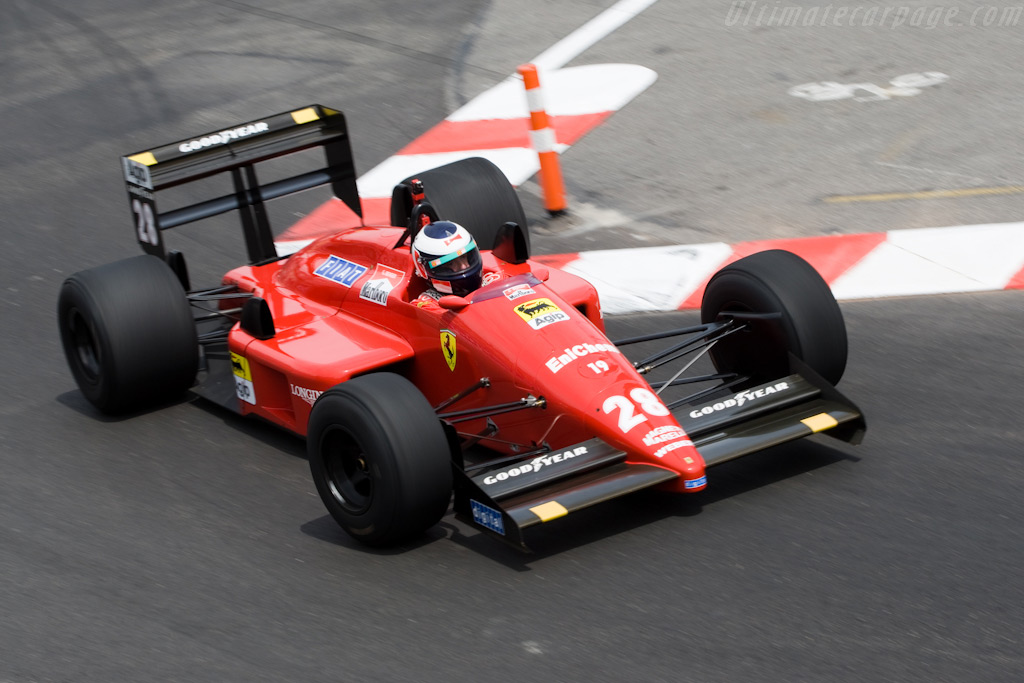 http://www.ultimatecarpage.com/images/large/173/Ferrari-F1-87_3.jpg