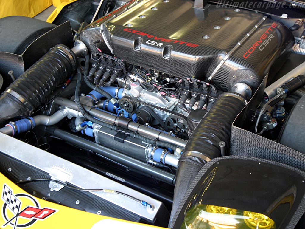 http://www.ultimatecarpage.com/images/large/2028/Chevrolet-Corvette-C5-R_11.jpg