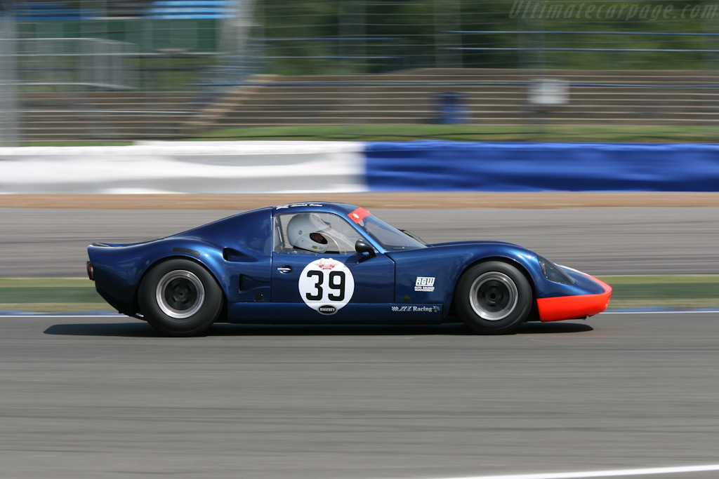 Chevron-B8-BMW_17.jpg