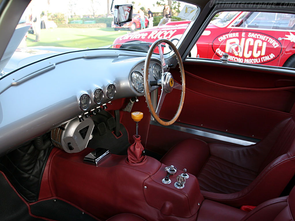 http://www.ultimatecarpage.com/images/large/2815-13.jpg