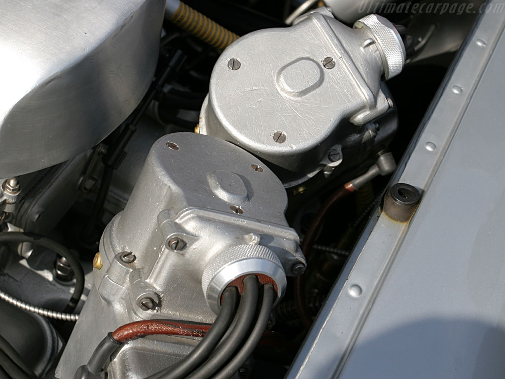 http://www.ultimatecarpage.com/images/large/2815-18.jpg