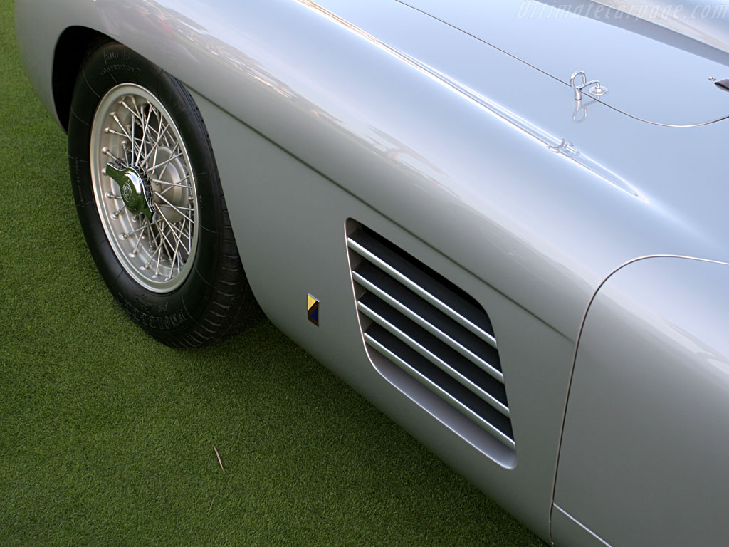 http://www.ultimatecarpage.com/images/large/2815-8.jpg