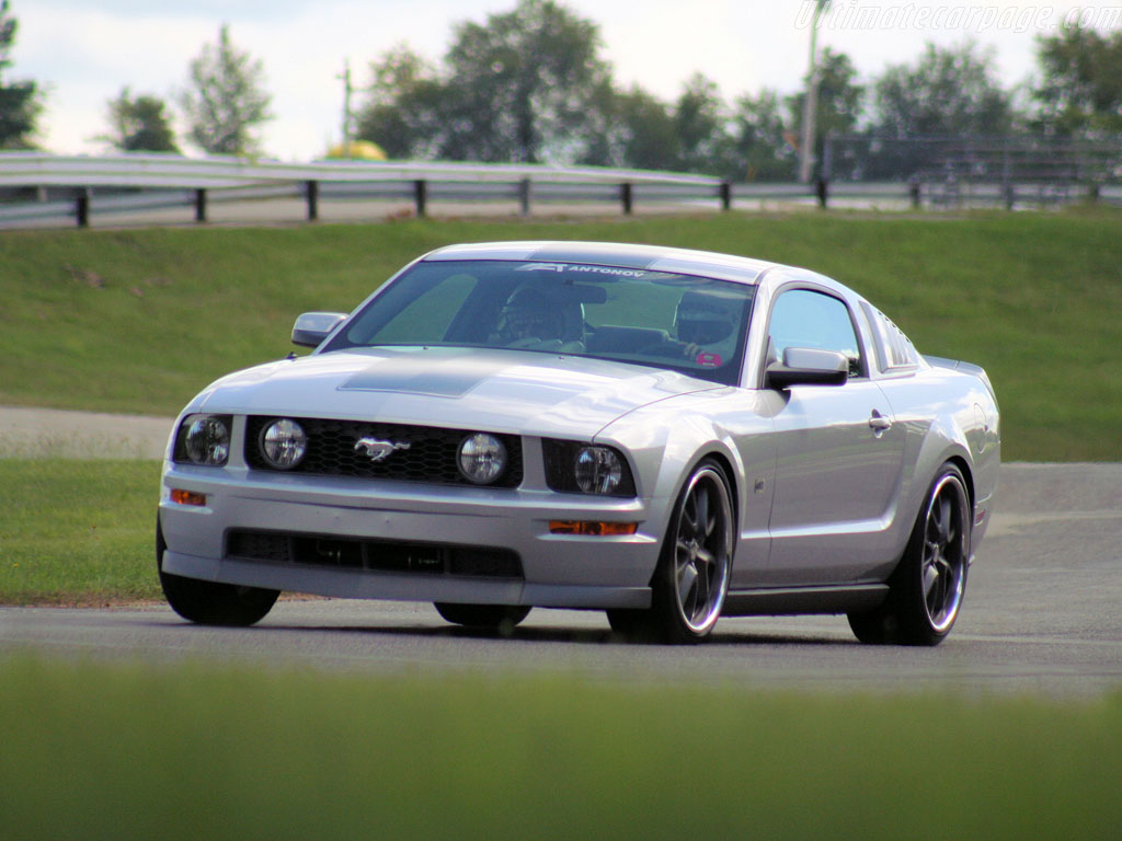 Click here to open the Ford Mustang GT AR500 Concept gallery