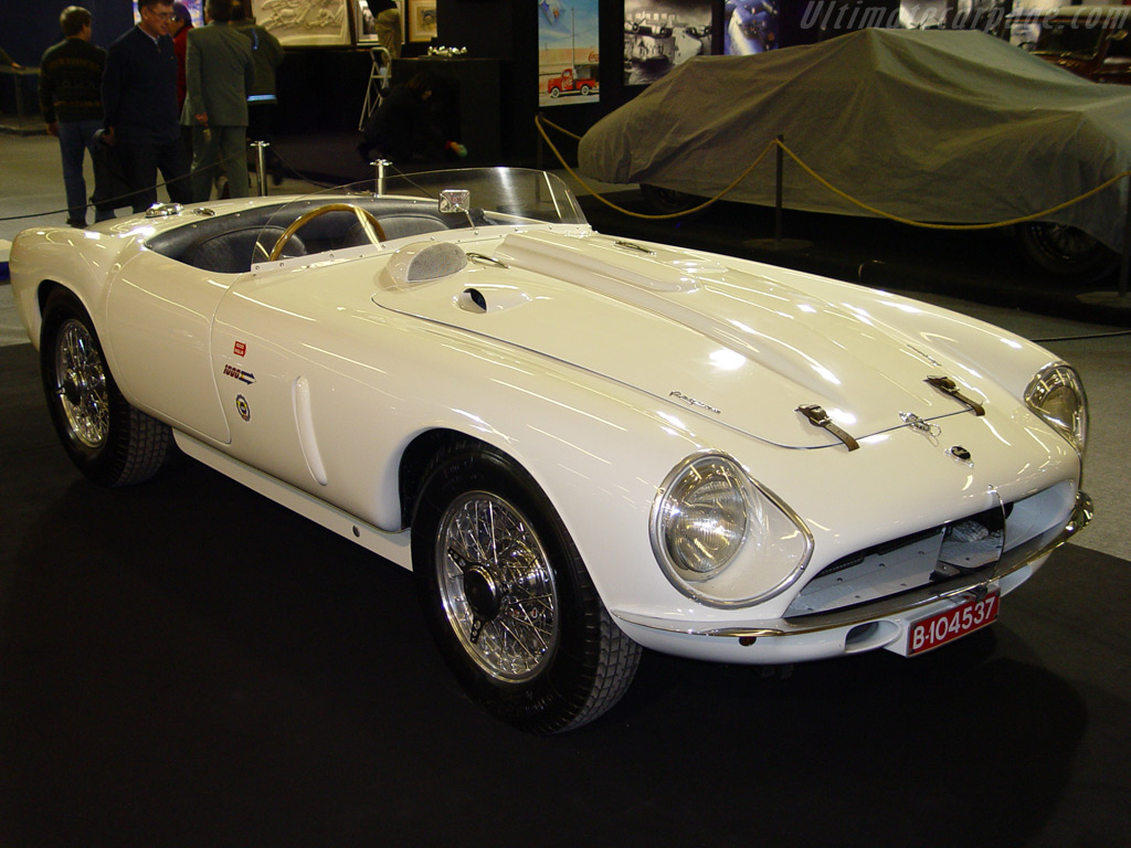 Click here to open the Pegaso Z102 BS 3.2 Touring Spyder gallery