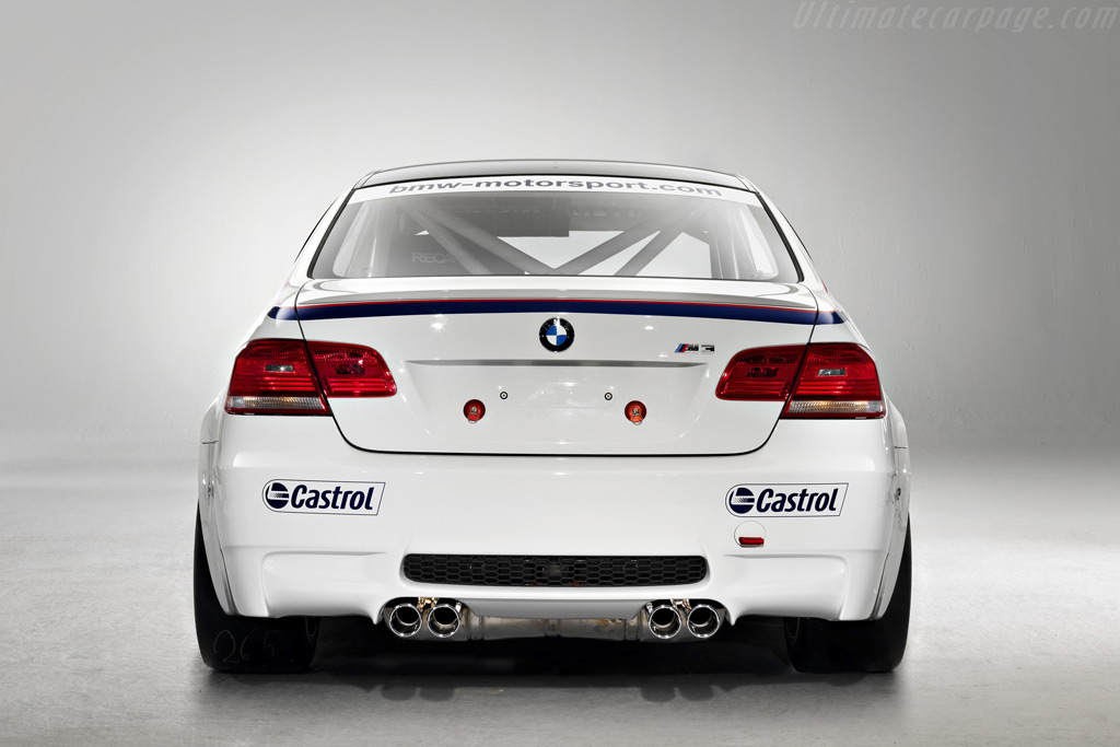 BMW E92 M3 GT4 High Resolution Image 4 of 4 