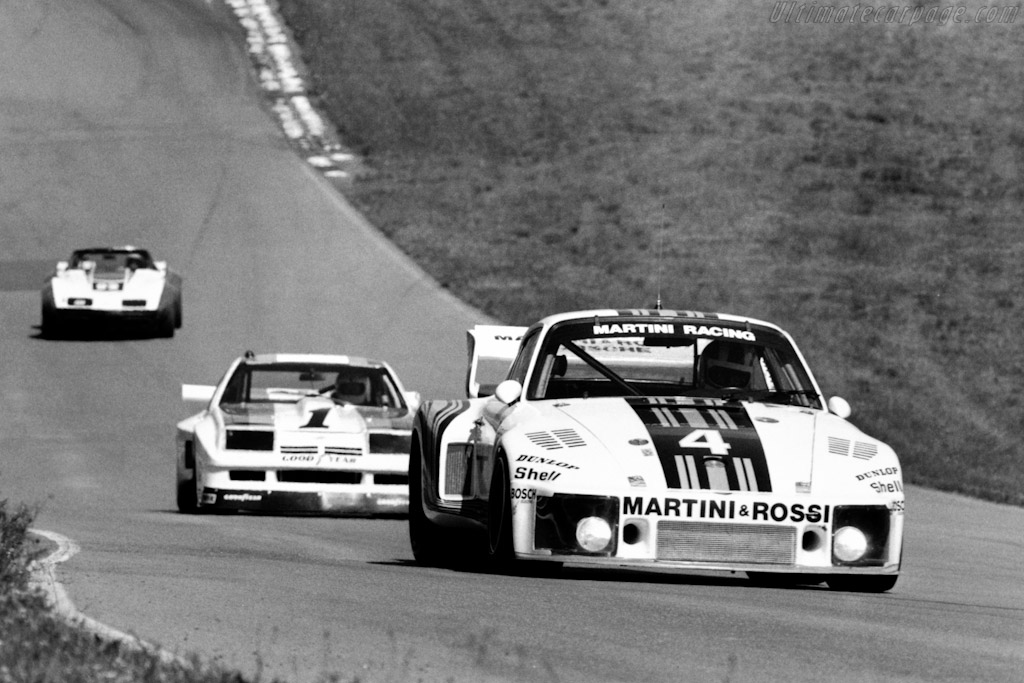 Click here to open the Porsche 935 gallery
