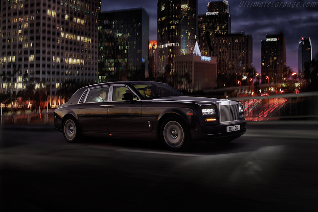 Click here to open the Rolls-Royce Phantom Series II EWB gallery