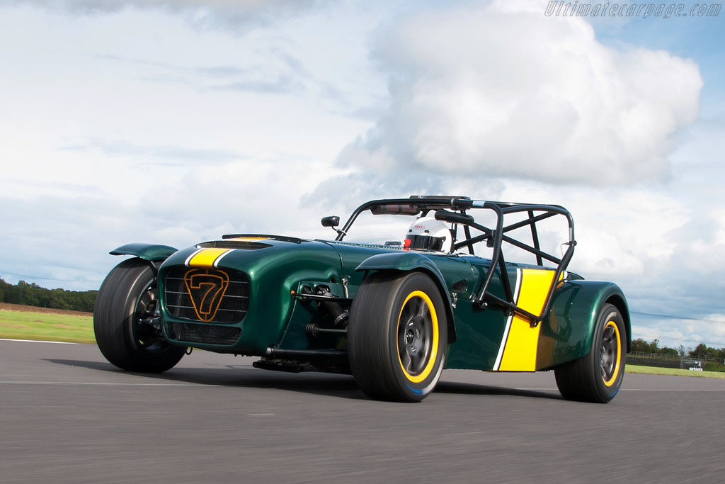 Click here to open the Caterham Superlight R600 gallery