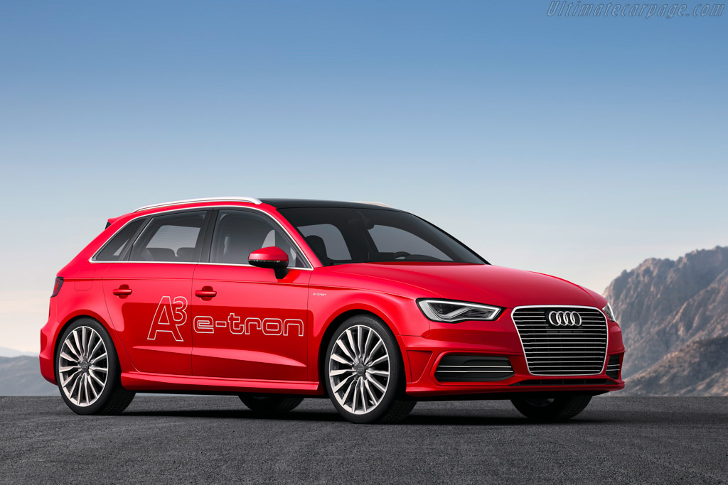 Click here to open the Audi A3 e-tron gallery