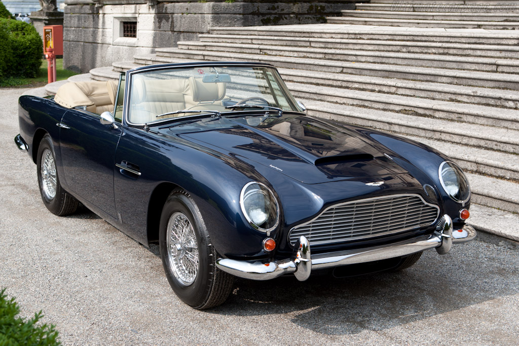 Click here to open the Aston Martin DB5 Convertible gallery