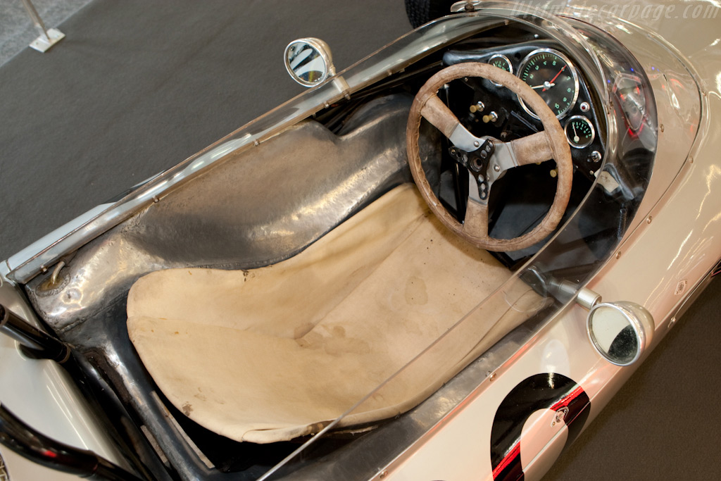 porsche 804