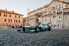 Mercedes-Benz W04