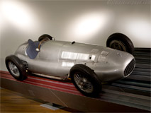 Mercedes-Benz W154
