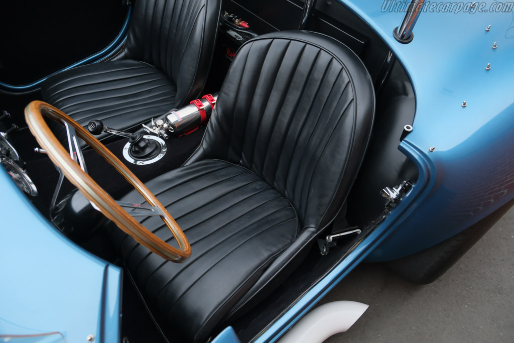 AC Shelby Cobra 427 Competition