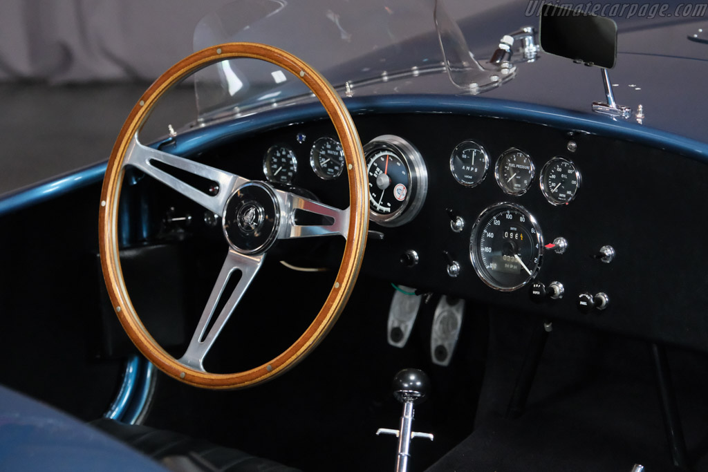 AC Shelby Cobra 427 Competition