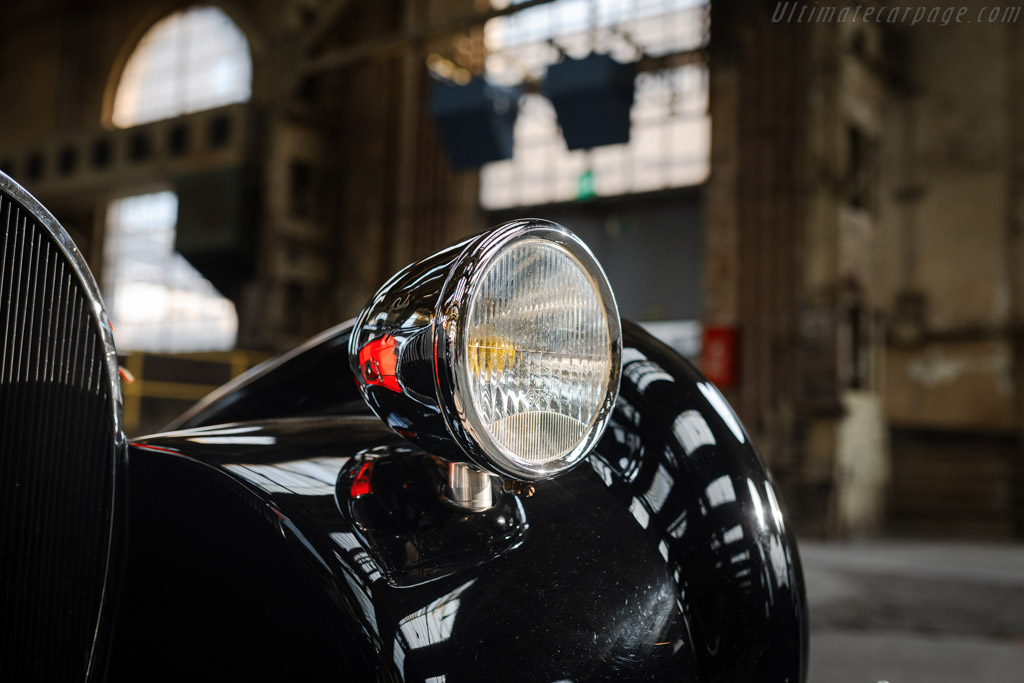 Bugatti Type 57 SC Atalante Coupe