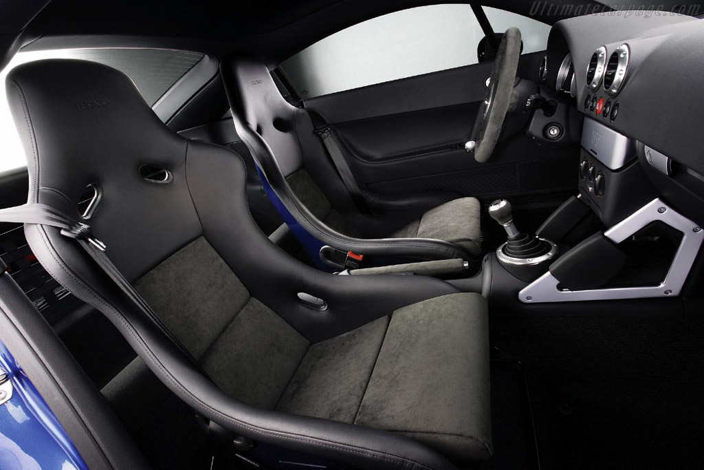 Audi TT Quattro Sport