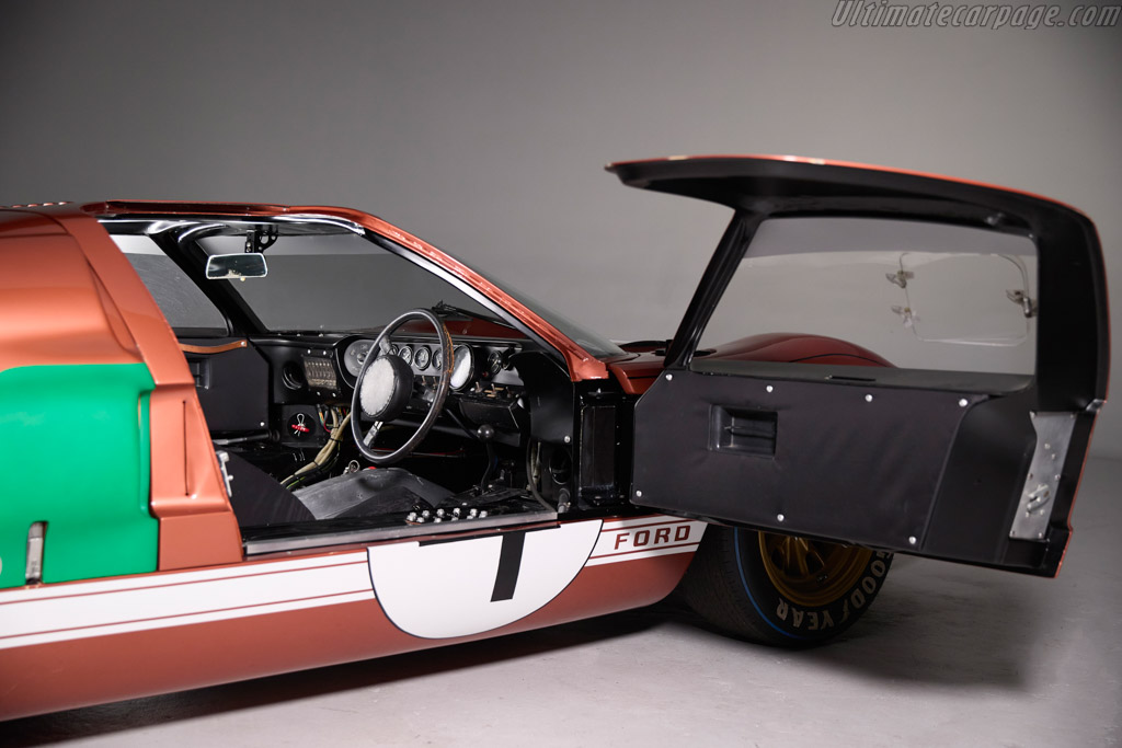 Ford GT40 Mk II