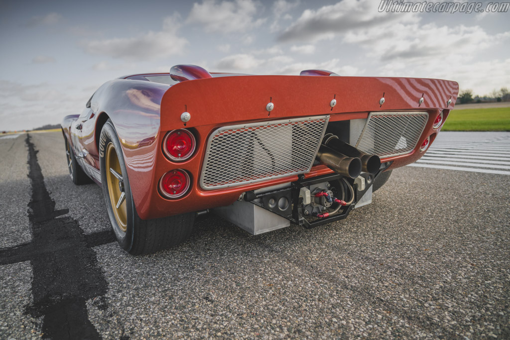 Ford GT40 Mk II