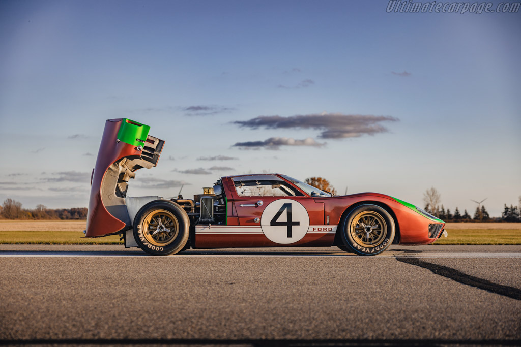Ford GT40 Mk II