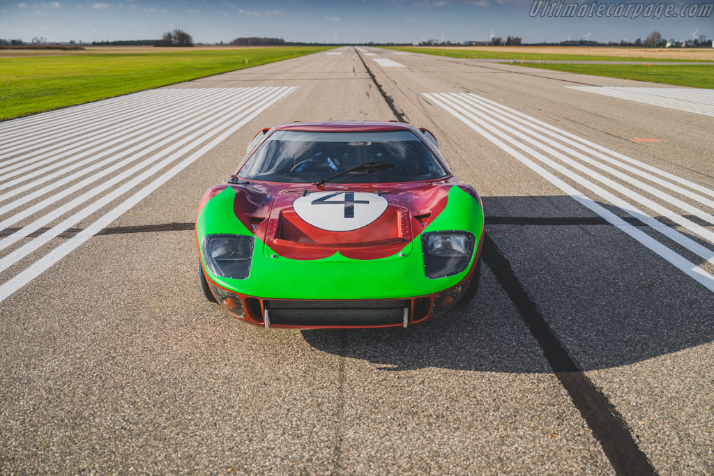 Ford GT40 Mk II