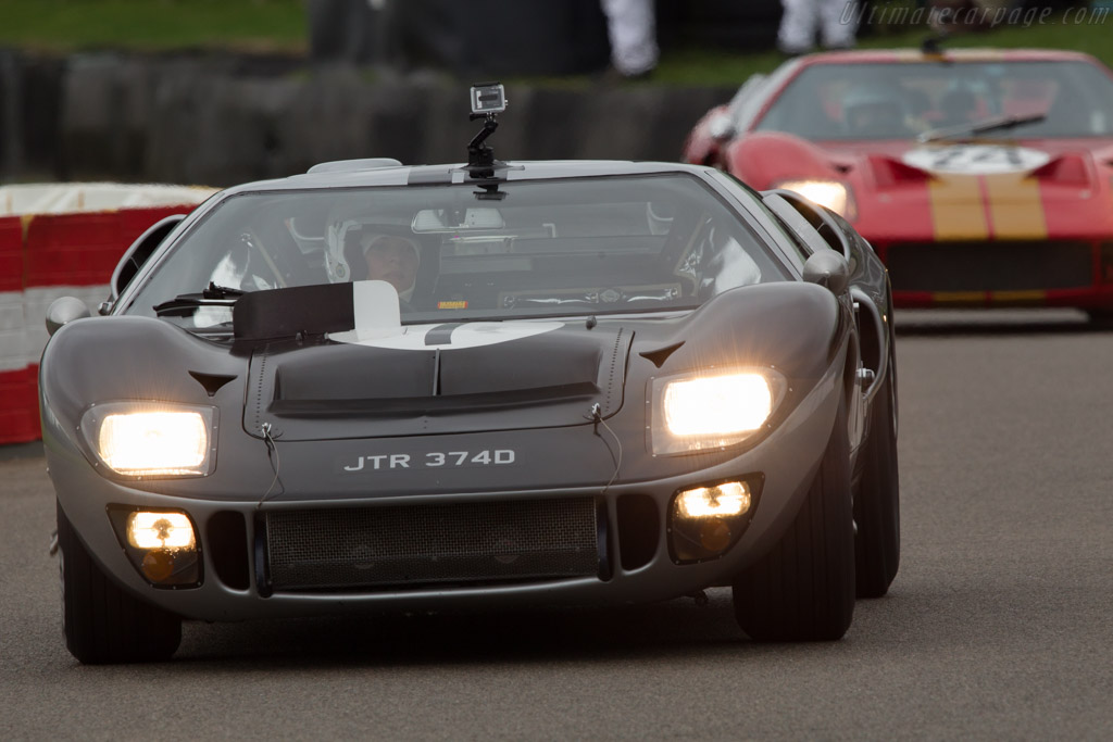 Ford GT40 Mk II - Chassis: XGT-2  - 2013 Goodwood Revival