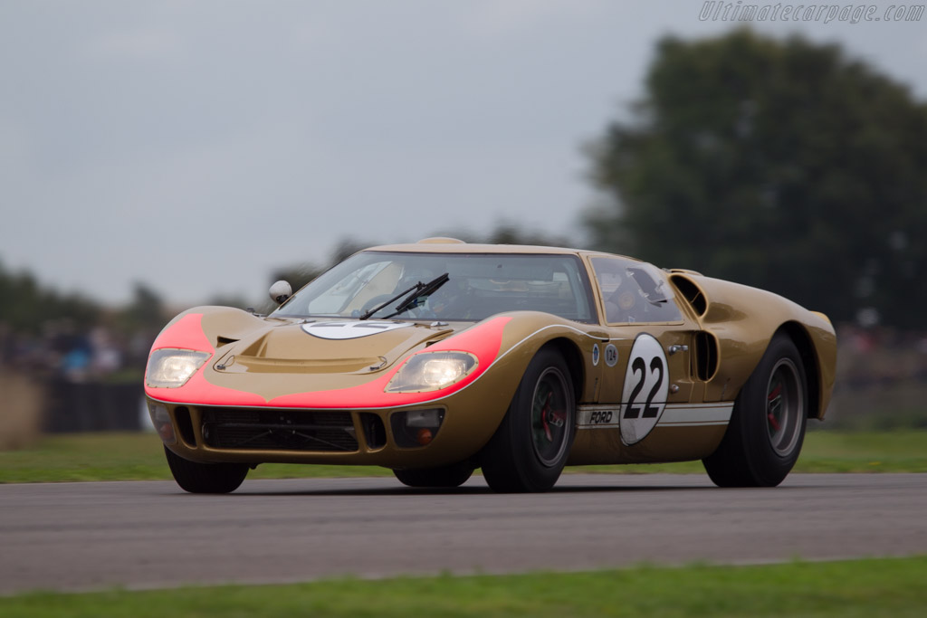 Ford GT40 Mk II - Chassis: GT40P/1016  - 2013 Goodwood Revival