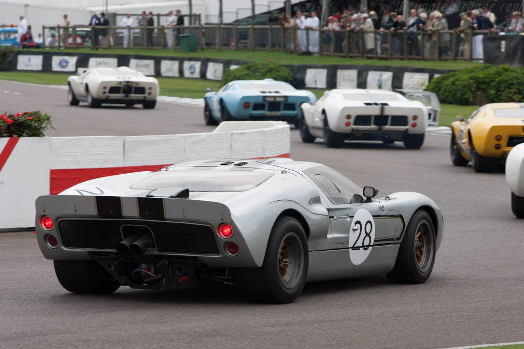 Ford GT40 Mk II - Chassis: GT40P/1012 - 2013 Goodwood Revival. 