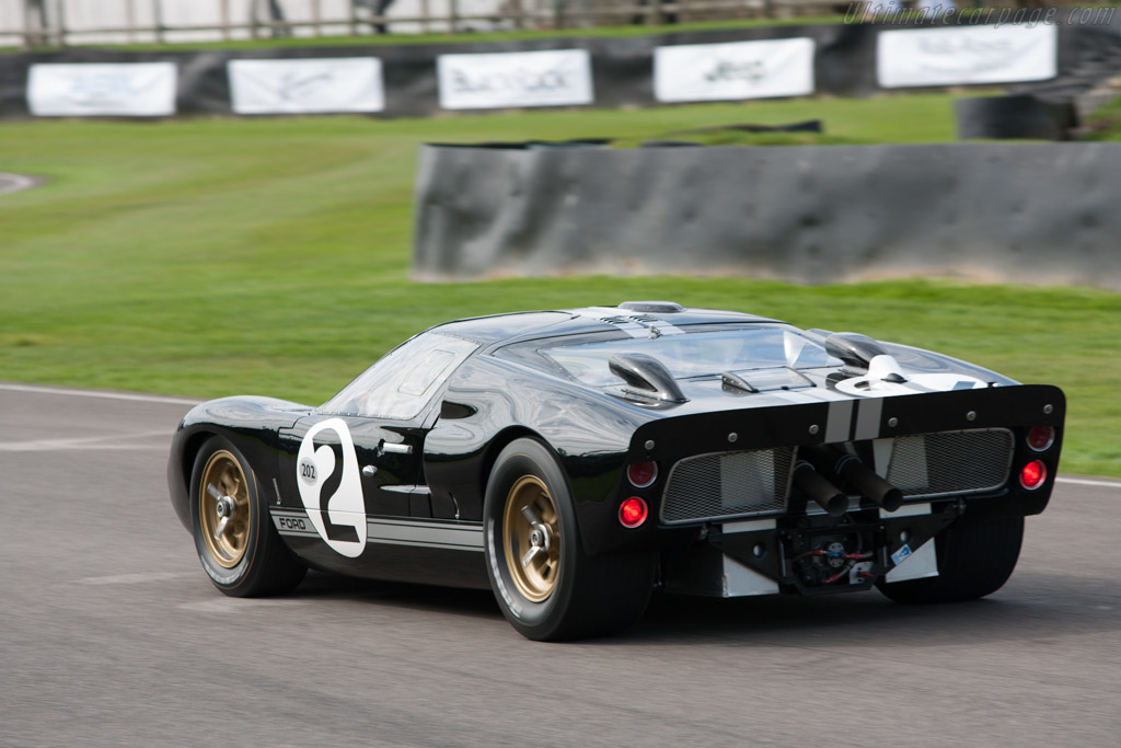 Ford GT40 Mk II - Chassis: GT40P/1046  - 2011 Goodwood Revival