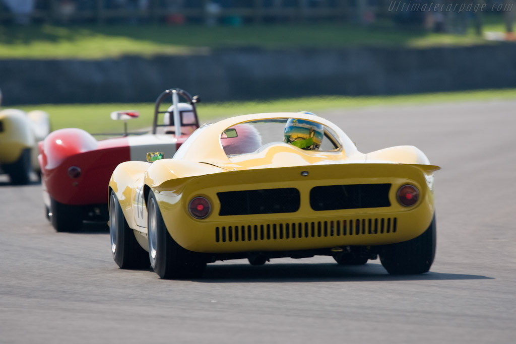 Ferrari 206 S Dino Spyder - Chassis: 032  - 2008 Goodwood Revival