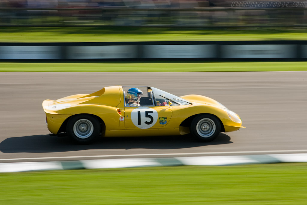 Ferrari 206 S Dino Spyder - Chassis: 032  - 2008 Goodwood Revival