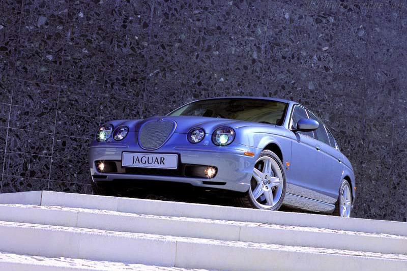 Jaguar S-Type R