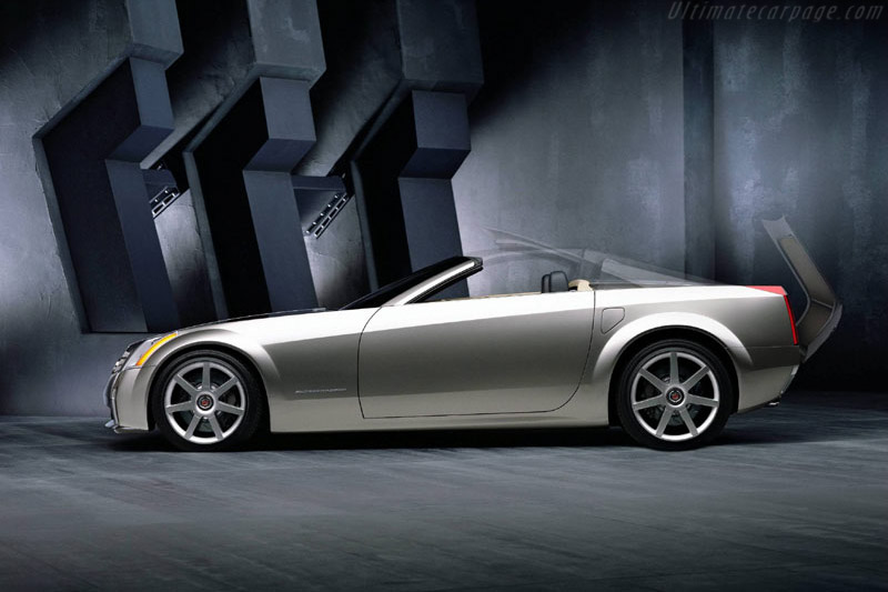 Cadillac Evoq