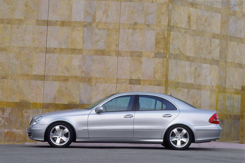 Mercedes-Benz E 320 Avantgarde