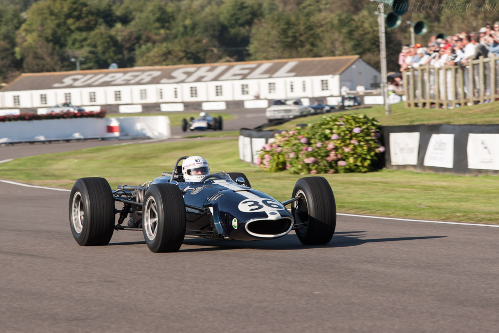 Eagle Mark 1 Weslake - Chassis: 104 - Driver: Brian Redman - 2012 Goodwood Revival