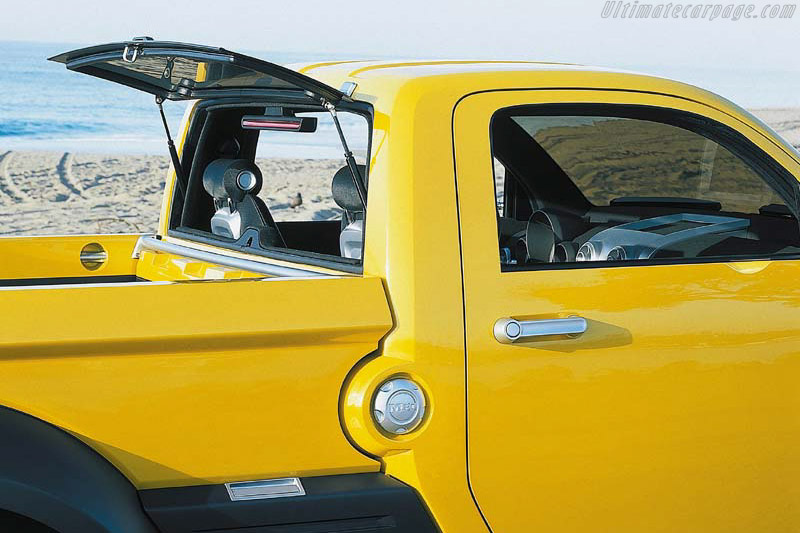 Dodge M80