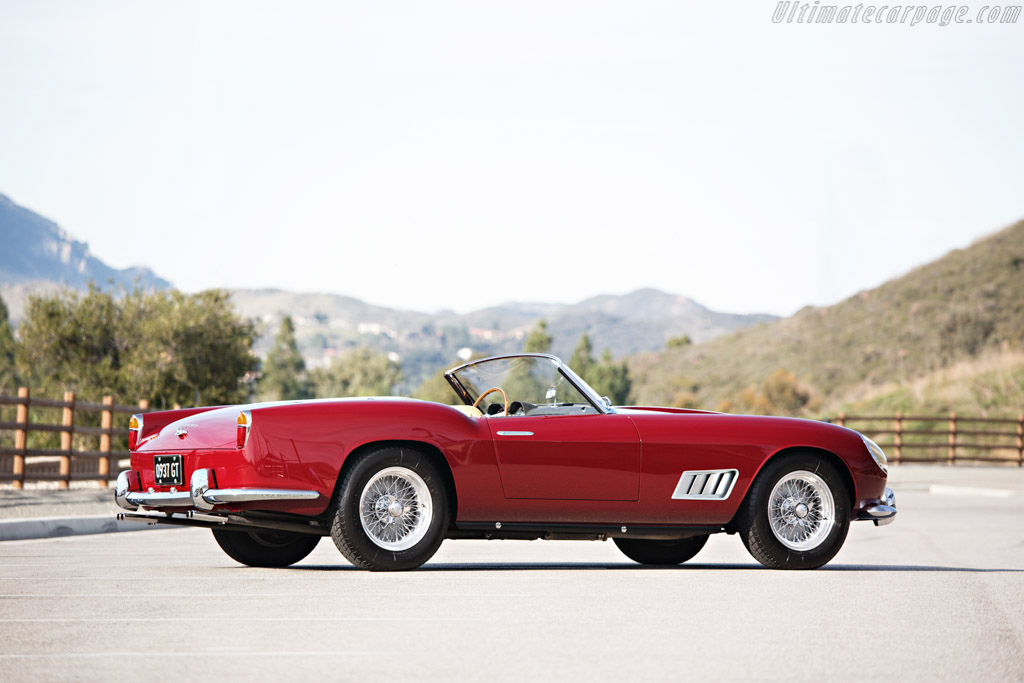 Ferrari 250 GT LWB California Spyder