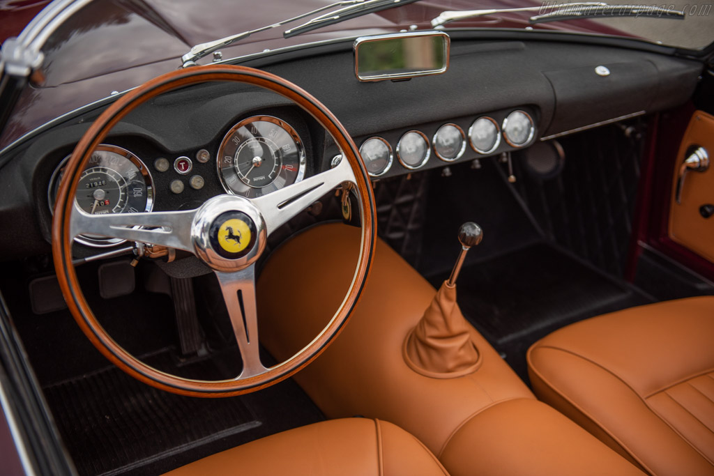 Ferrari 250 GT LWB California Spyder