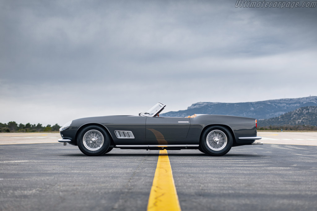 Ferrari 250 GT LWB California Spyder