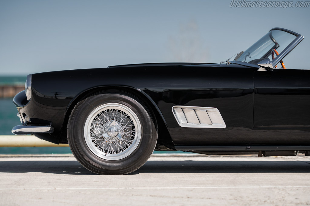 Ferrari 250 GT LWB California Spyder