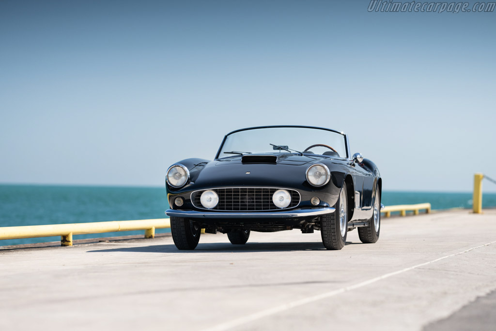 Ferrari 250 GT LWB California Spyder