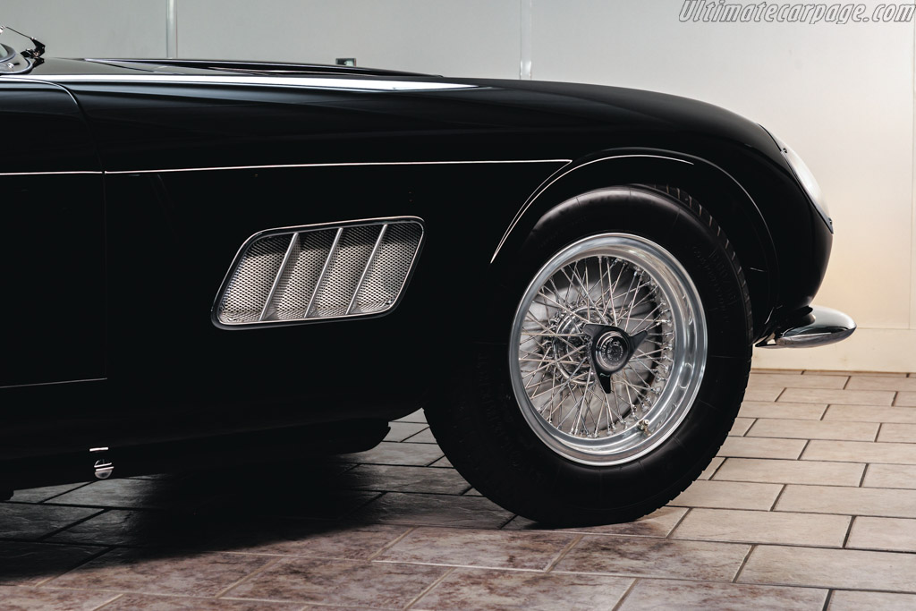 Ferrari 250 GT LWB California Spyder