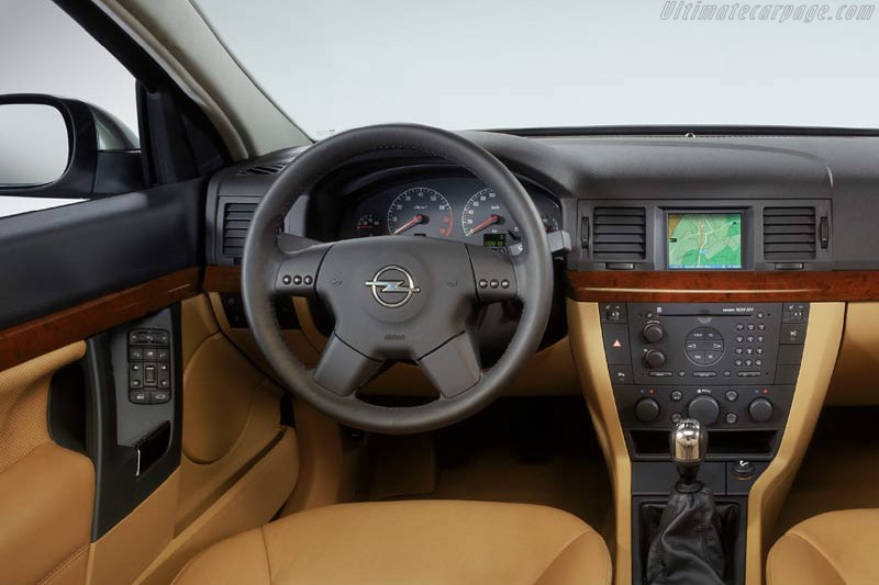 Opel Vectra GTS