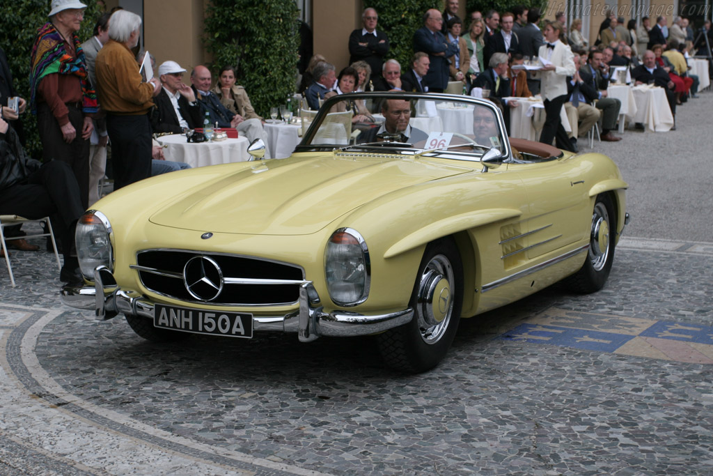 Mercedes-Benz 300 SL Roadster - Chassis: 198.042.10.003243  - 2005 Concorso d'Eleganza Villa d'Este