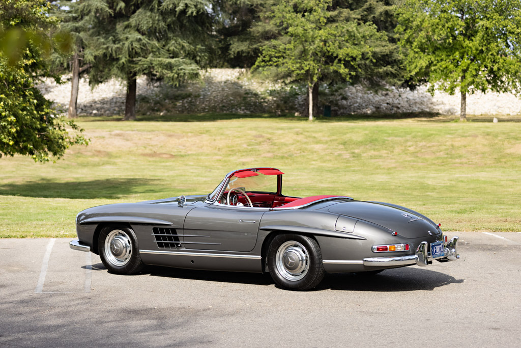 Mercedes-Benz 300 SL Roadster