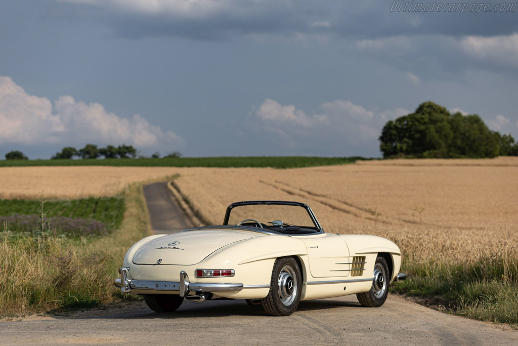 Mercedes-Benz 300 SL Roadster