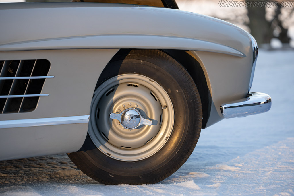 Mercedes-Benz 300 SL Roadster