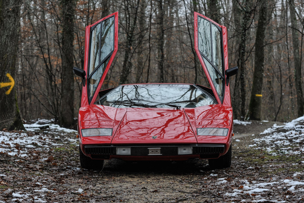 Lamborghini Countach LP400